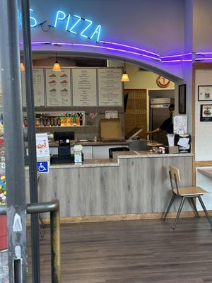 Ray's Pizza by null