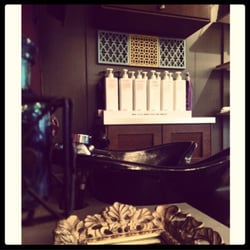 Bow and Arrow Hair Lounge