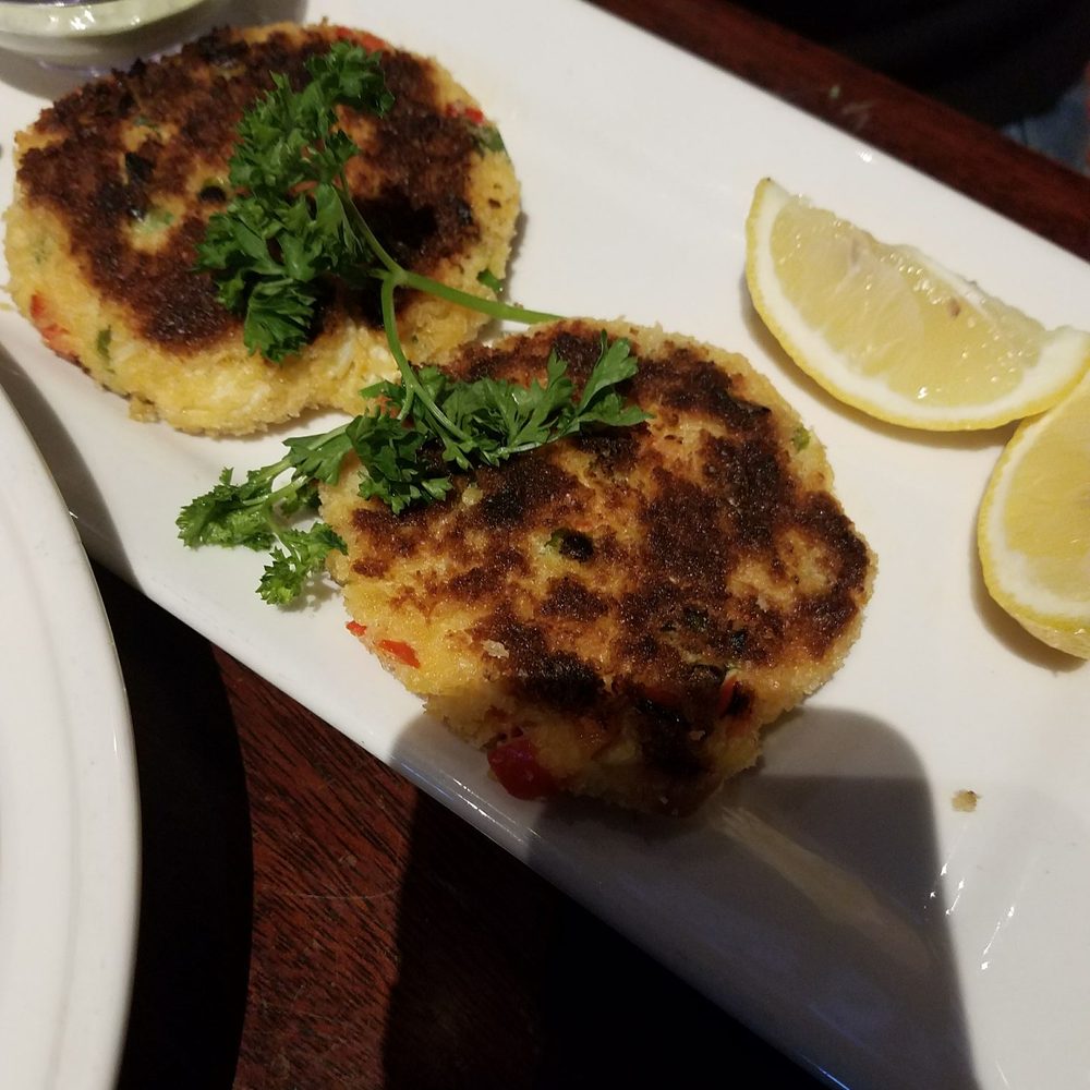 Bahama Breeze - Crab cakes where delicious - Caribbean Near Me - Duluth, Georgia