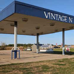 Circle S Vintage N More