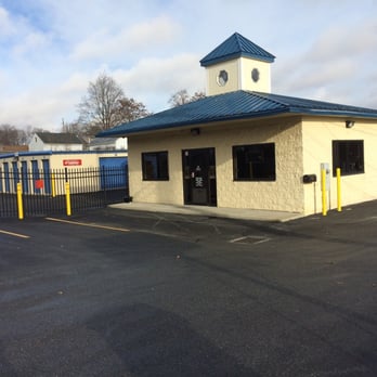 CubeSmart Self Storage - Self Storage Near Me - Johnston, Rhode Island