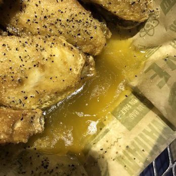Wingstop - Are you kidding me look at that oil! - Chicken Wings Near Me - Citrus Heights, California