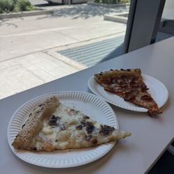 Maker Pizza Bayview