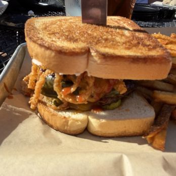 Blackstone Gastropub - New American Near Me - Joplin, Missouri