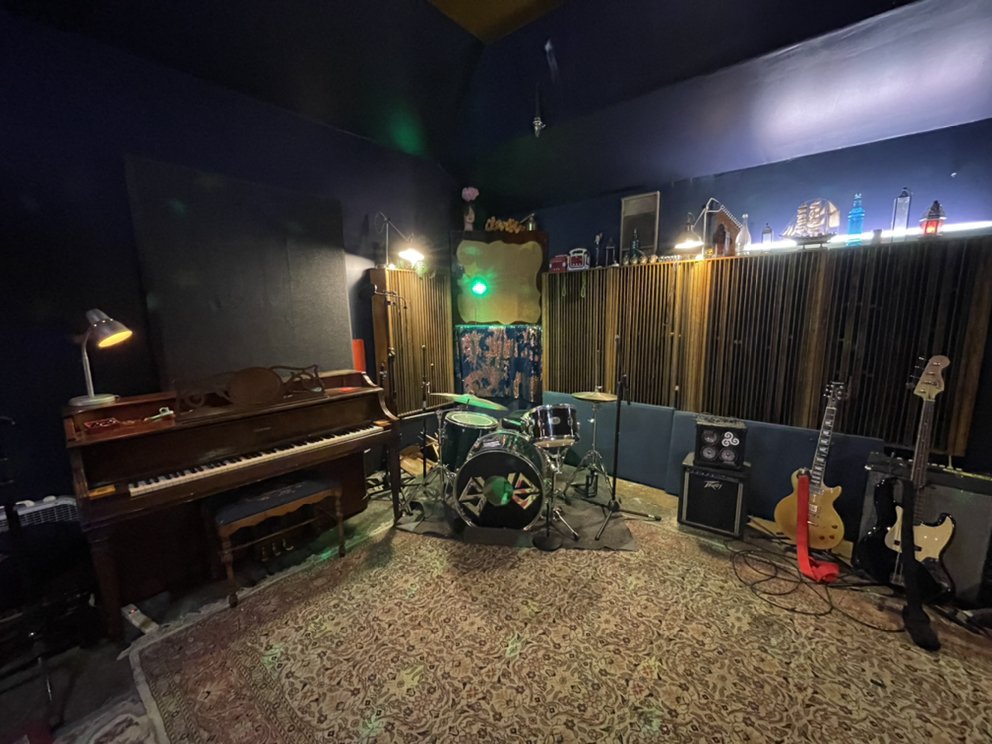 BVG Studio - wedding in Portland, OR