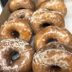 Nickels Bakery - Plain glazed doughnuts