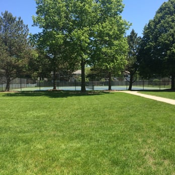 Beau Bien Park - Tennis courts - Parks Near Me - Lisle, Illinois