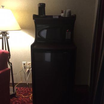 Rodeway Inn & Suites - Kitchen corner - Hotels Near Me - Charles Town, West Virginia