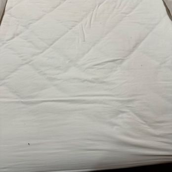 Regency Inn - Bloodstains on the sheet. - Hotels Near Me - Hondo, Texas