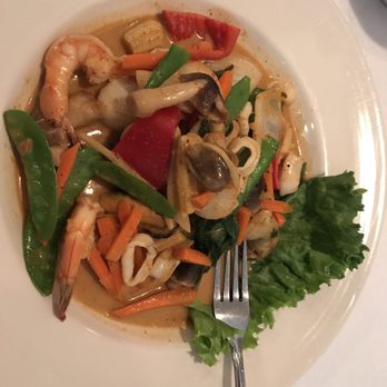 Maly Thai - Thai Near Me - Saint Charles, Illinois Maly Thai - Thai Near Me - Saint Charles, Illinois