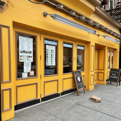 Molly's Cupcakes by null