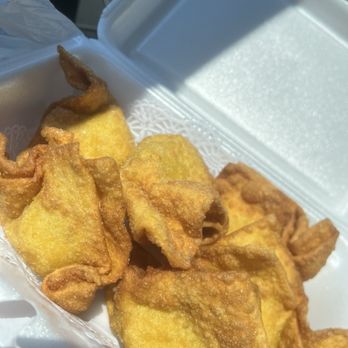 LuLu Asian Kitchen - 6 Pieces Fried Crab Rangoon - Chinese Near Me - St. Louis, Missouri LuLu Asian Kitchen - 6 Pieces Fried Crab Rangoon - Chinese Near Me - St. Louis, Missouri