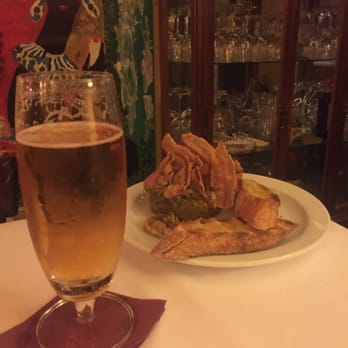 Belmonte - Iberian bacon with Cabbage, Potatoes, and roasted Garlic.  Absolutely the BEST meal I have EVER eaten. - Catalan Near Me - Barcelona, B