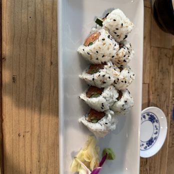 The Buzz Sushi - Classic spicy tuna roll - Sushi Bars Near Me - Santa Cruz, California