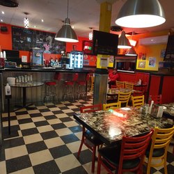 Woody Burger & Pizzeria