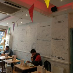 The Canvas Cafe - Inside