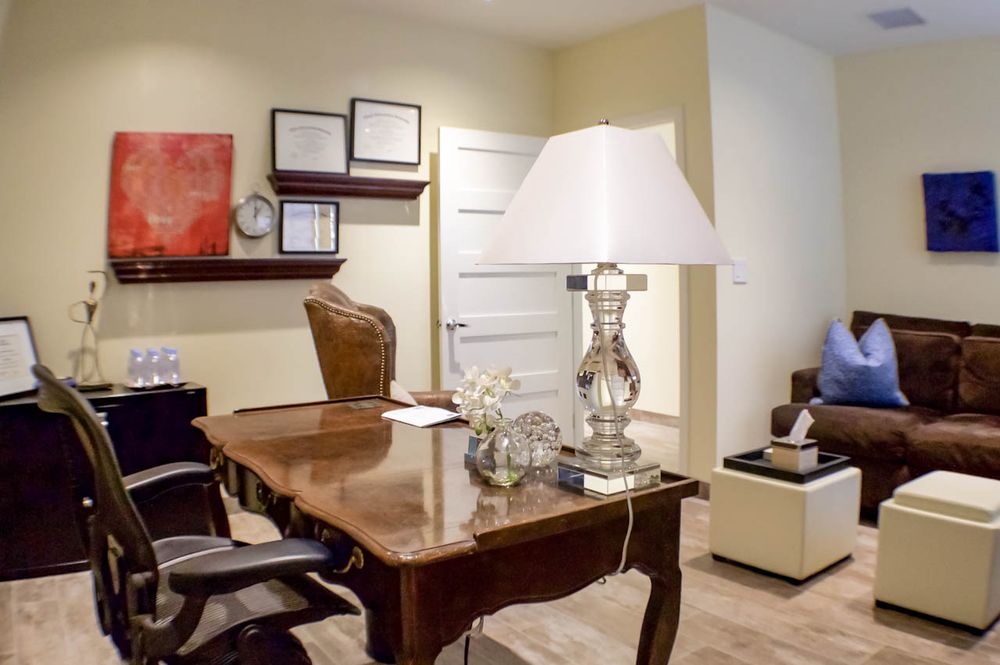 Dr. Mitra Mazaheri - child therapist in Tustin, CA