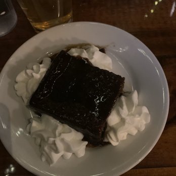 MacLaomainn's Scottish Pub - Sticky Toffee Pudding - Pubs Near Me - Chester, Vermont