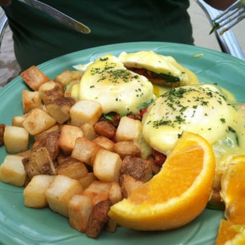 J Christopher's - Their hollandaise sauce is so guuud! - New American Near Me - Savannah, Georgia J Christopher's - Their hollandaise sauce is so guuud! - New American Near Me - Savannah, Georgia