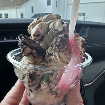 Village Creamery - Mmm pb & mackinaw island fudge and a color changing spoon - Ice Cream & Frozen Yogurt Near Me - Brooklyn, Michigan Village Creamery - Mmm pb & mackinaw island fudge and a color changing spoon - Ice Cream & Frozen Yogurt Near Me - Brooklyn, Michigan