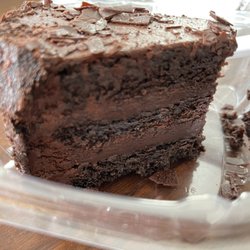 Jersey Kabob Platters & Grill - Chocolate cake