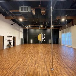 Rise Pole Fitness