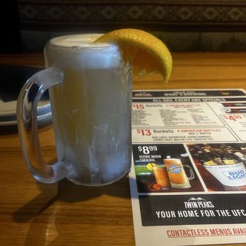 Twin Peaks - Blonde Beer - Sports Bars Near Me - Kennesaw, Georgia Twin Peaks - Blonde Beer - Sports Bars Near Me - Kennesaw, Georgia