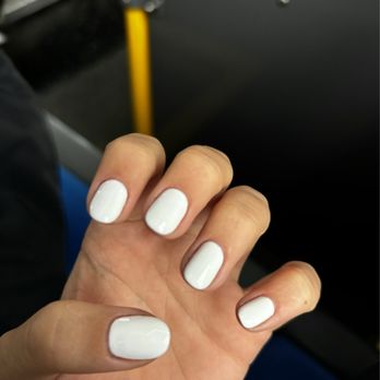 New Sunny Rainbow Nail Salon - Nail Salons Near Me - Brooklyn, New York