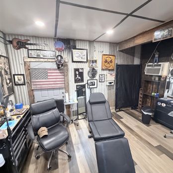 Lil Pauls Tattoo - Piercing Near Me - Bullard, Texas Lil Pauls Tattoo - Piercing Near Me - Bullard, Texas