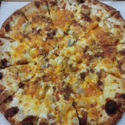 Corner Pizza and Deli - Chicken bacon ranch pizza was delicious!