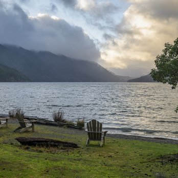 Evergreen Escapes - Tours Near Me - Seattle, Washington Evergreen Escapes - Tours Near Me - Seattle, Washington