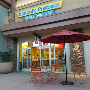 Wetzel's Pretzels - Pretzels Near Me - Tucson, Arizona
