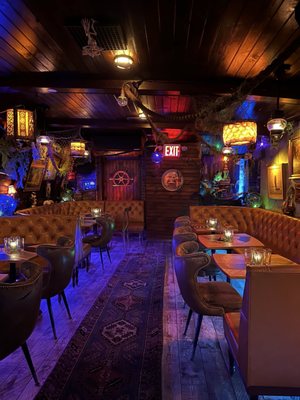 Sunken Harbor Club by null