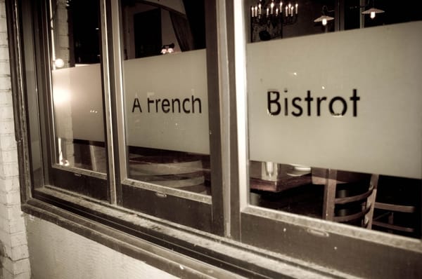 Voila! Bistrot by null