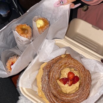 Churros & Chocolate - Desserts Near Me - Algonquin, Illinois