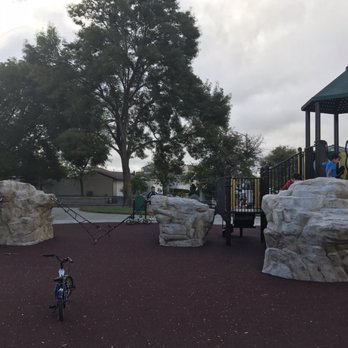 Lowry Park - Parks Near Me - Fremont, California