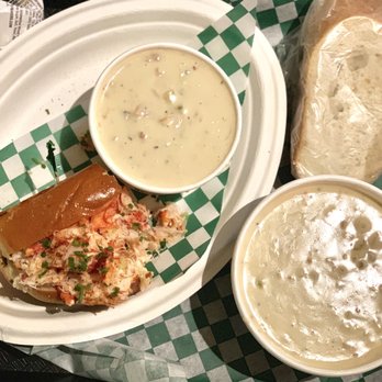 Pike Place Chowder - Pacific Place - Lobster Roll and Chowder combo; medium clam chowder. - Seafood Near Me - Seattle, Washington Pike Place Chowder - Pacific Place - Lobster Roll and Chowder combo; medium clam chowder. - Seafood Near Me - Seattle, Washington