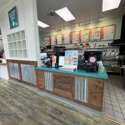 Tropical Smoothie Cafe