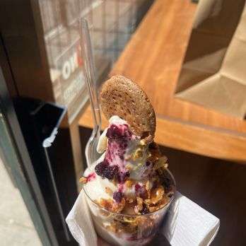 Dolly's Coffee Shop - Bakeries Near Me - Brooklyn, New York Dolly's Coffee Shop - Bakeries Near Me - Brooklyn, New York