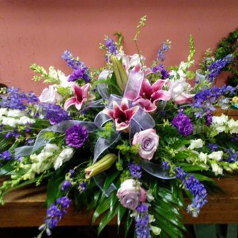 Bonnie August Florals - Casket spray, by Bonnie August Florals - Florists Near Me - Beaver, Pennsylvania Bonnie August Florals - Casket spray, by Bonnie August Florals - Florists Near Me - Beaver, Pennsylvania