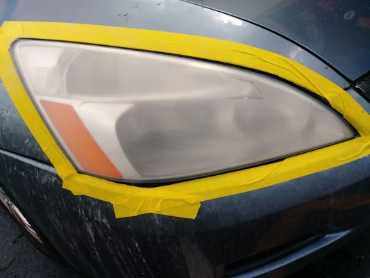 Headlight restoration - Dull headlights shine as new with our special headlight restoration Headlight restoration - Dull headlights shine as new with our special headlight restoration