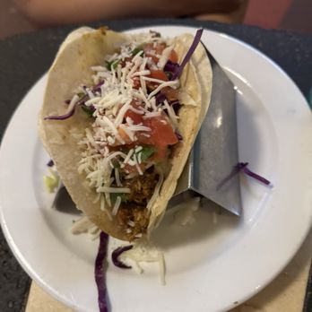 Big Island Brewhaus - Chicken taco - Breweries Near Me - Kamuela, Hawaii