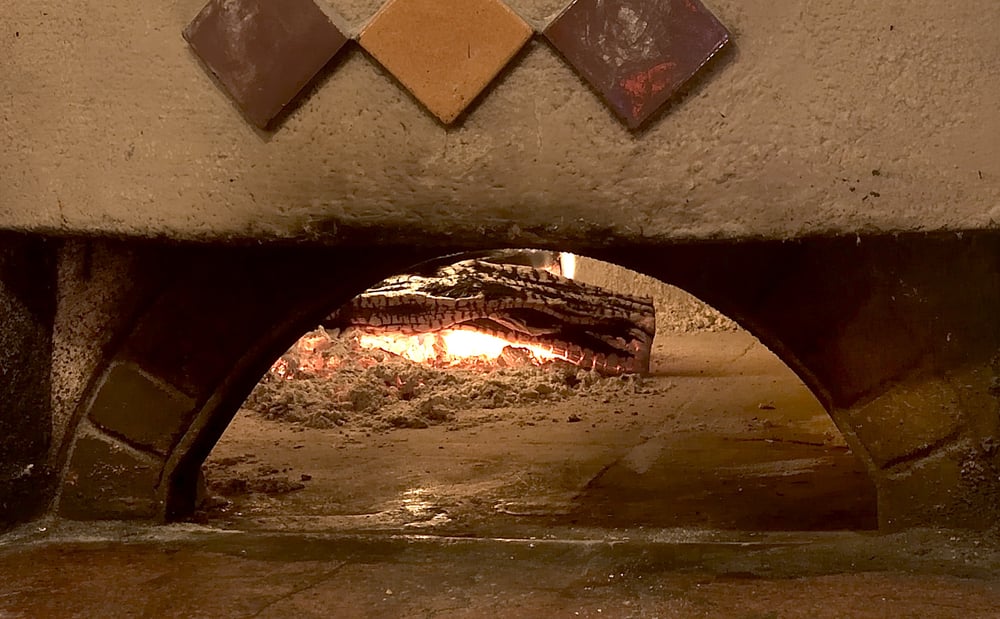 Luigi's Restaurant & Bar