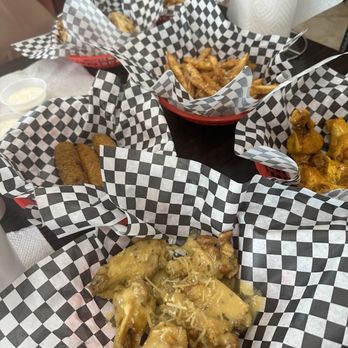 Billy's Wing Shack - Chicken Wings Near Me - Parker, Arizona