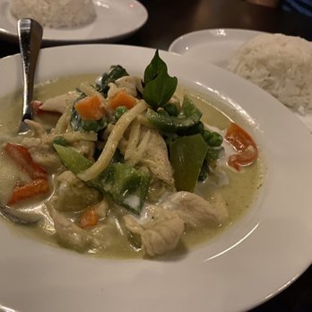 Dahla - Green Curry - Thai Near Me - New Orleans, Louisiana