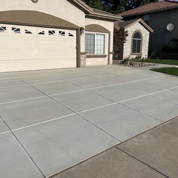 Sunset Landscaping Services - Concrete driveway - Landscaping Near Me Sunset Landscaping Services - Concrete driveway - Landscaping Near Me