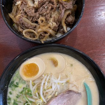 Ramen House Shinchan - BBQ Don and Tonkotsu Ramen - Ramen Near Me - Palatine, Illinois Ramen House Shinchan - BBQ Don and Tonkotsu Ramen - Ramen Near Me - Palatine, Illinois