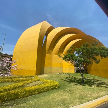 Tapatío Tour - Bus Tours Near Me - Guadalajara, JAL
