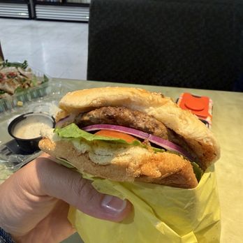 Hamilton Place Cafe - Hamburger - Cafes Near Me - Torrance, California Hamilton Place Cafe - Hamburger - Cafes Near Me - Torrance, California