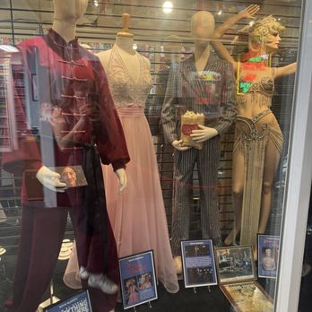 Movie Madness - Movie memorabilia - Videos & Video Game Rental Near Me - Portland, Oregon Movie Madness - Movie memorabilia - Videos & Video Game Rental Near Me - Portland, Oregon
